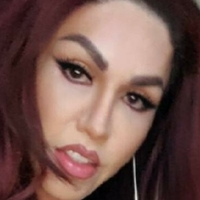 America LaRue Nahé