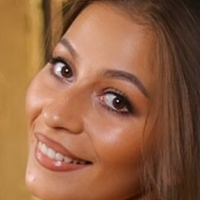 Andreea Monnalisa Nahé