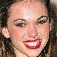 Ashley McCarthy Nahé
