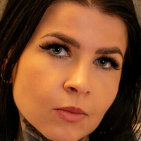 Bethany Moore Nahé