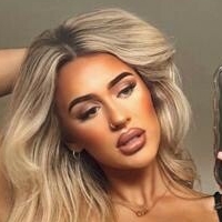 Blonde.temptation1 Nahé