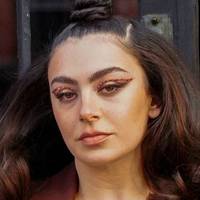 Charli XCX Nahé