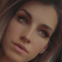 Chrissy86 Nahé