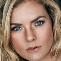 Cindy Busby Nahé