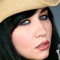 Elissa Dowling Nahé