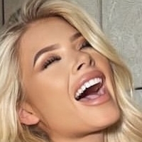 Ellie Brown-wood Nahé