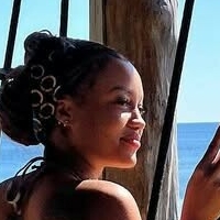 Exactly Essence Nahé