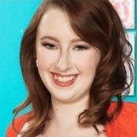 Felicia Clover Nahé