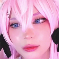 Hitomi Okami Nahé
