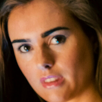 hollyalexander Nahé