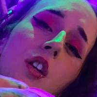 hotpinknymph Nahé
