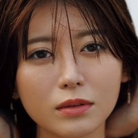 Iyo Shinohara 篠原いよ Nahé