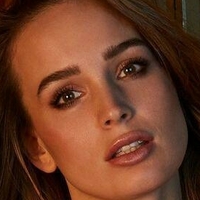 Julia Rӧmmelt Nahé