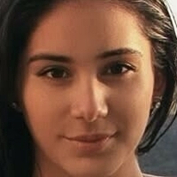 Kelsey McGowan Nahé