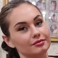 Lady Barber Alyona Nahé