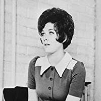 Linda Thorson Nahé