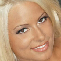 Maryse WWE Nahé