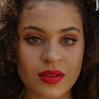 Micah Russell Nahé