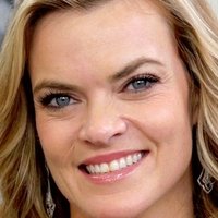 Missi Pyle Nahé