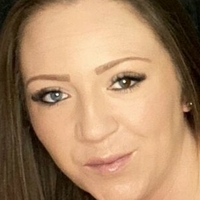 Mrs. Nicole Nahé
