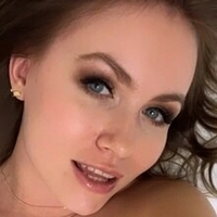 Nicole Ross Nahé