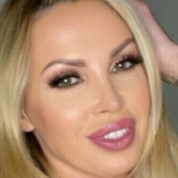 nikkibenzfree Nahé