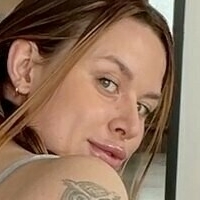 Olivia Hale Nahé