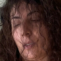 Salma V Nahé