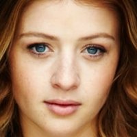 Sara West Nahé