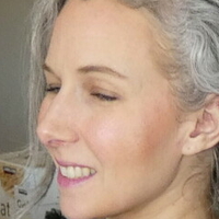 silver.foxxx.444 Nahé
