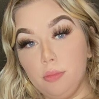 Snowinnhouston Nahé
