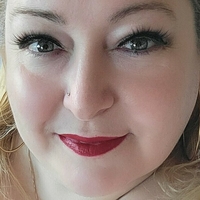 theviviennerose Nahé