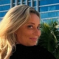 Tricia Whitaker Nahé